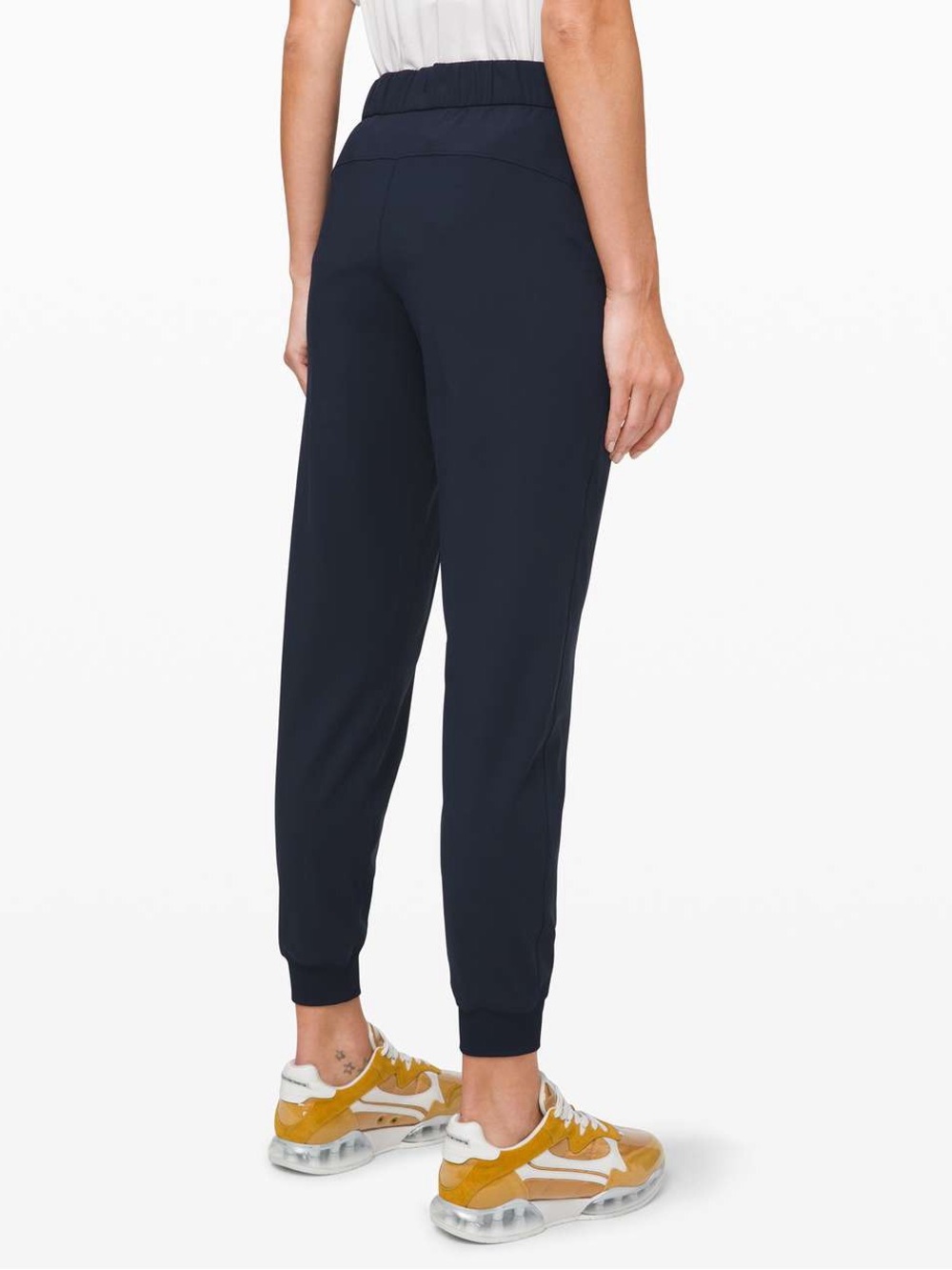 Lululemon On the Fly Joggers